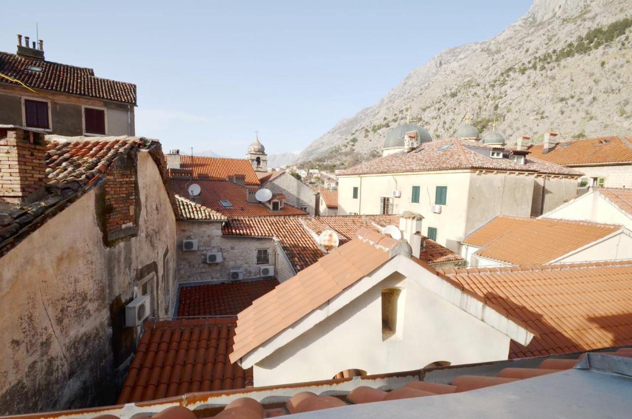 Old Town Central Kotor Exteriör bild